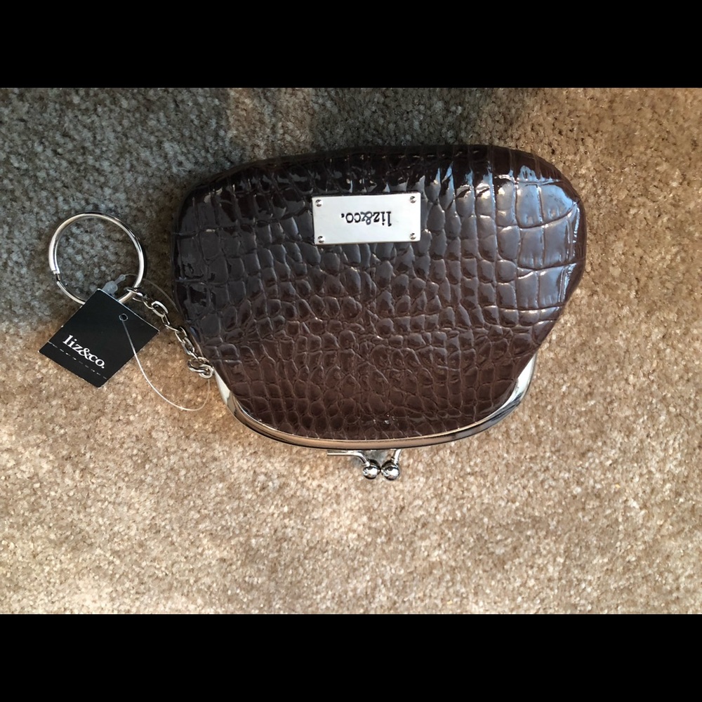 Brown clasp change purse with I.d. Holder